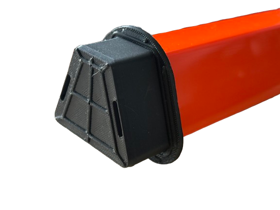 3D-gedruckte PVC-Bauteilaufnahme für das Ultraschallschweißen von Kunststoffprofilen – funktionales Beispiel für individuelle Fertigungslösungen im Maschinen- und Anlagenbau mittels additiver Fertigung.